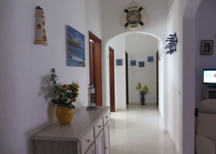 Apartamento Com Piscina Perto Da Praia